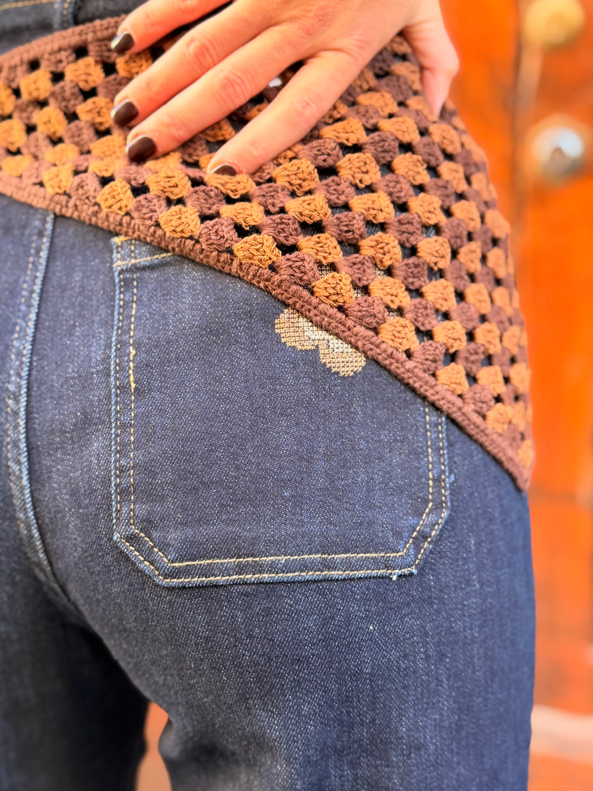 Dettaglio Jeans Donna Flare Blu Scuro 