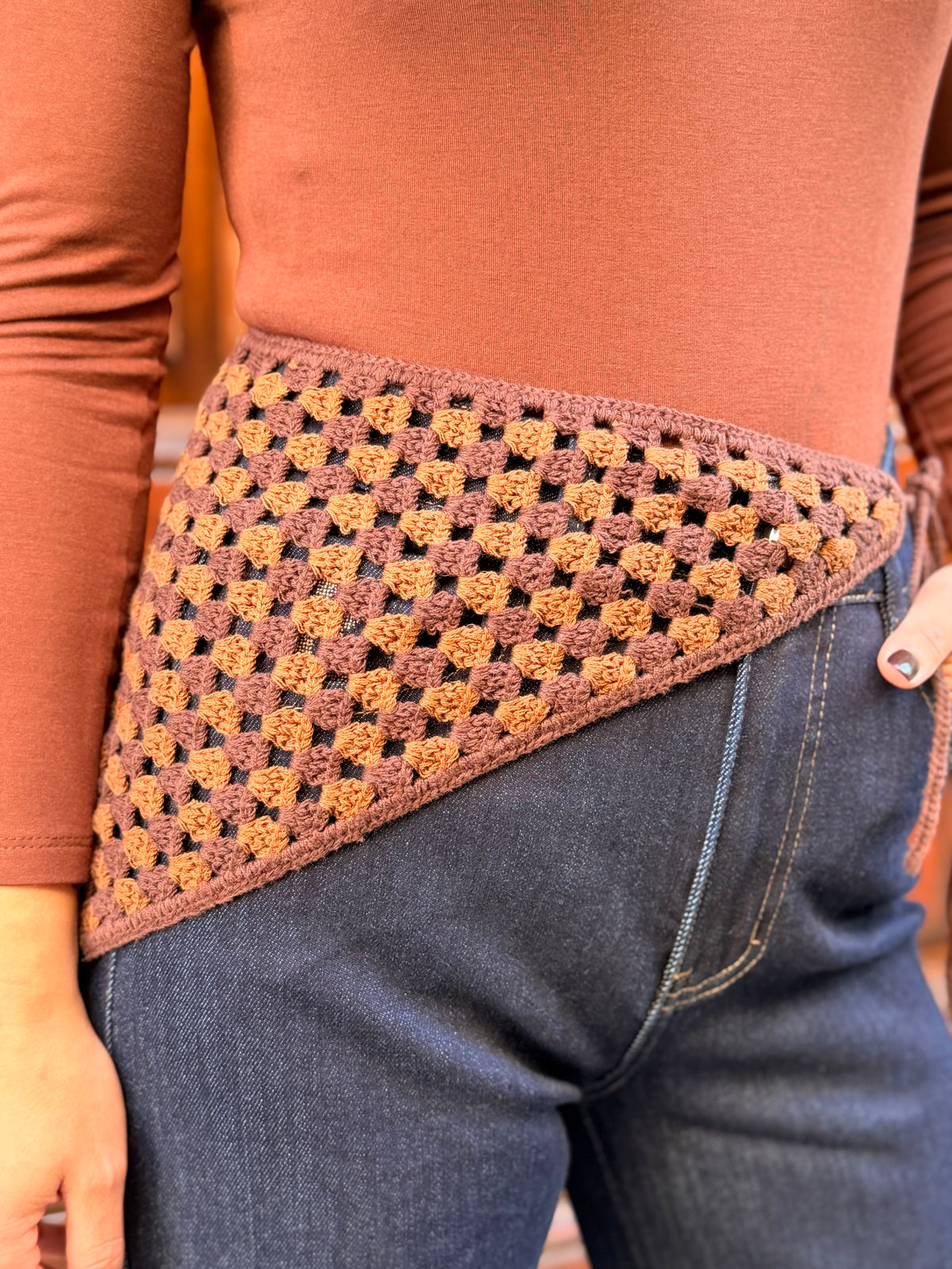 Particolare Jeans Donna Flare Blu Scuro con Dettaglio Crochet